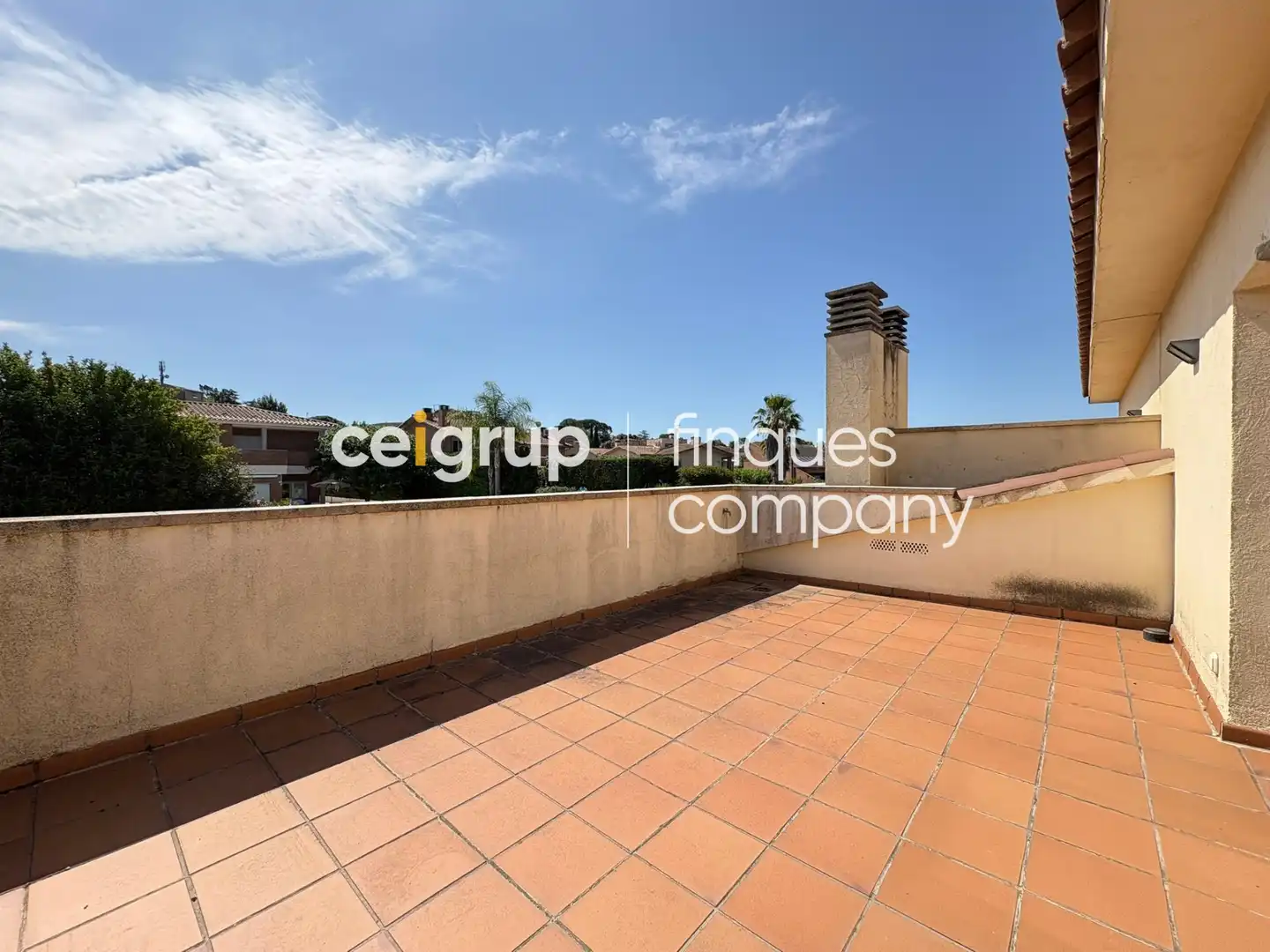 Terraza de Casa o chalet de alquiler en Girona con Calefacción, Terraza y Piscina