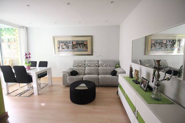 Piso en Venta en Carrer de la Marina en El Parc i la Llacuna del Poblenou