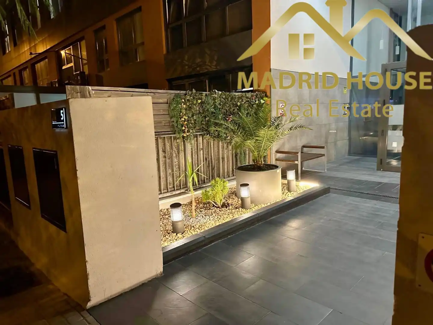 Terrasse von Dachboden zum Verkauf in Leganés mit Klimaanlage, Terrasse und Abstellraum