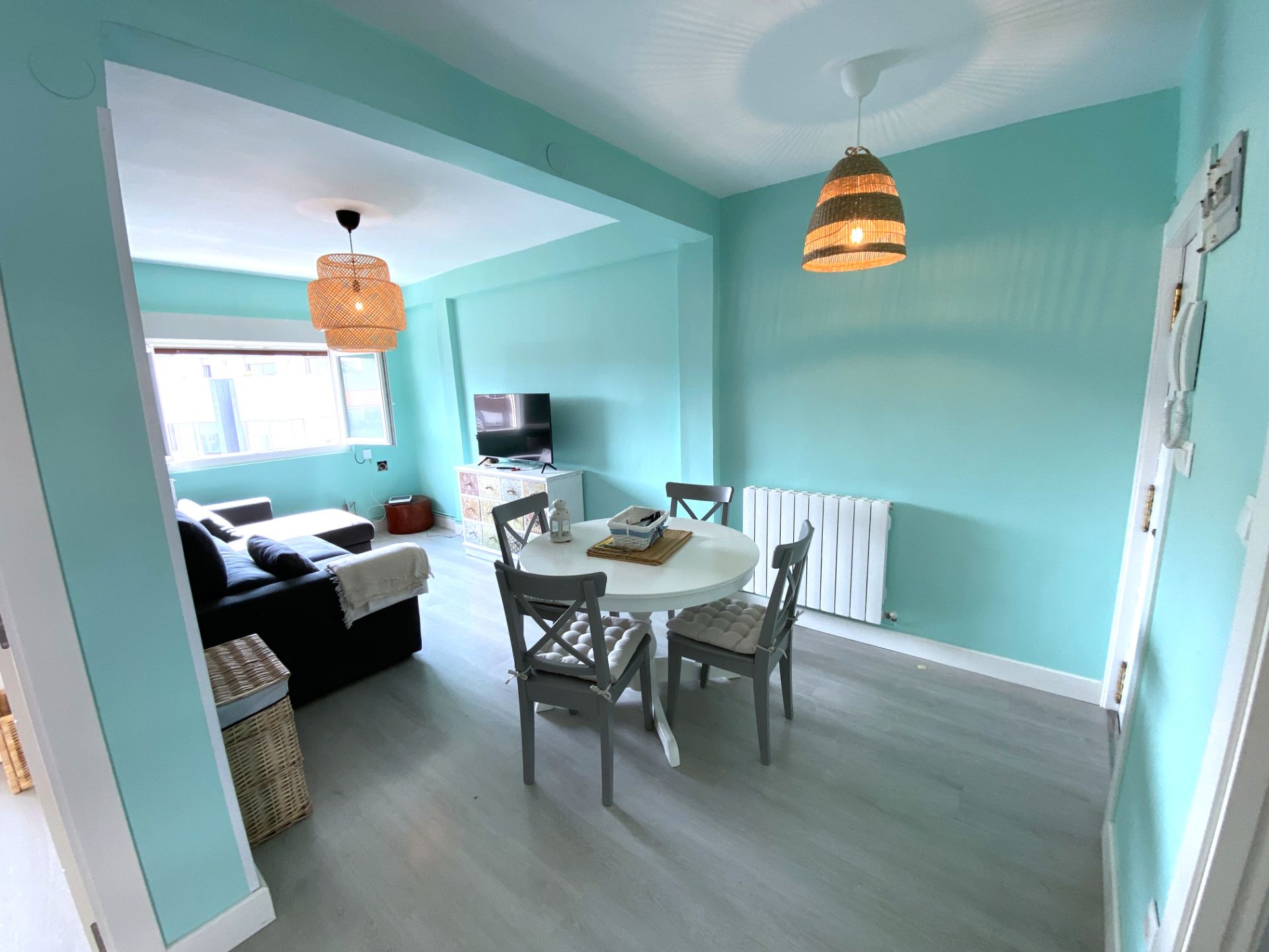 Dining room of Flat for sale in Castro-Urdiales  with Heating, Terrace and Oven