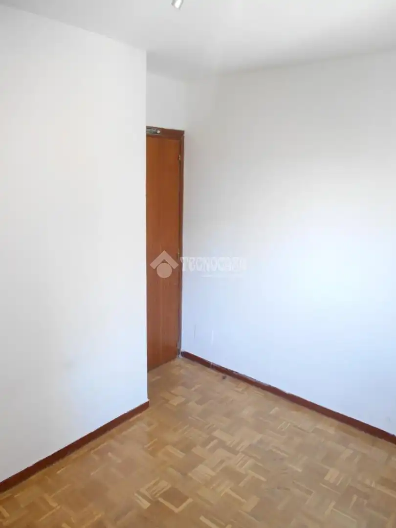 Bedroom of Flat for sale in Móstoles  with Heating, Parquet flooring and Terrace