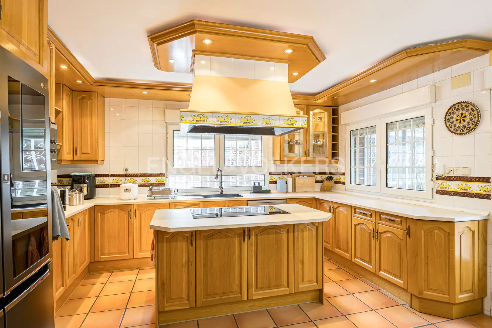 Cocina de Casa o chalet en venta en Móstoles con Calefacción, Jardín privado y Terraza
