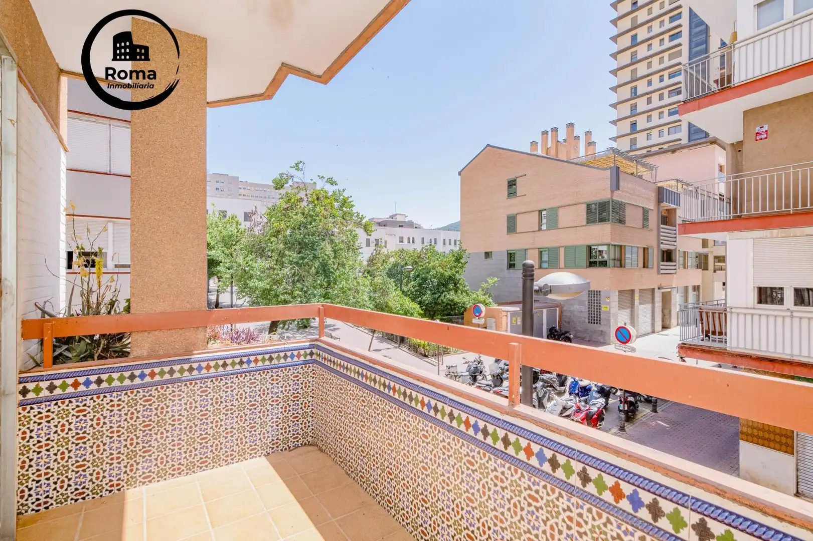 Flat with lift for sale in Beiro
