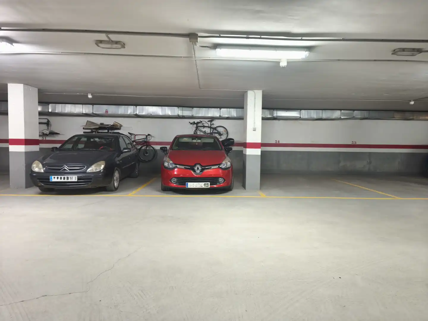 Parking de Piso en venta en Ames con Calefacción, Terraza y Trastero