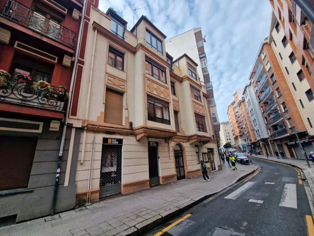 Exterior view of Premises for rent in Bilbao   with Furnished