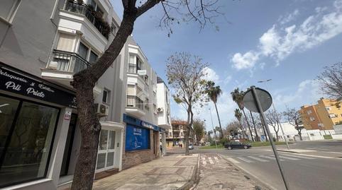 Foto 2 de Piso en venta en Avda Quinto Centenario, V Centenario - Piletas - Capuchinos, Cádiz