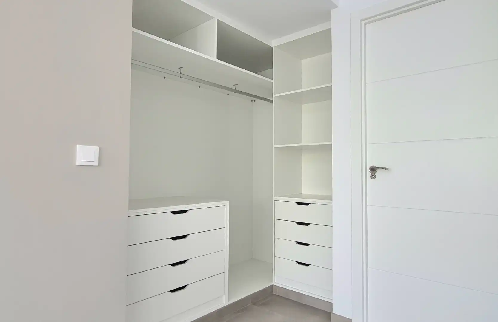 Habitación de Piso en venta en Elda con Terraza y Balcón