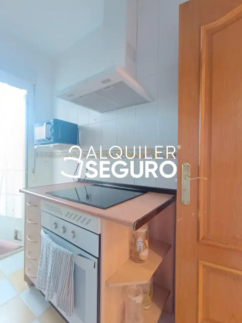 Cocina de Ático de alquiler en Getafe con Aire acondicionado, Calefacción y Terraza