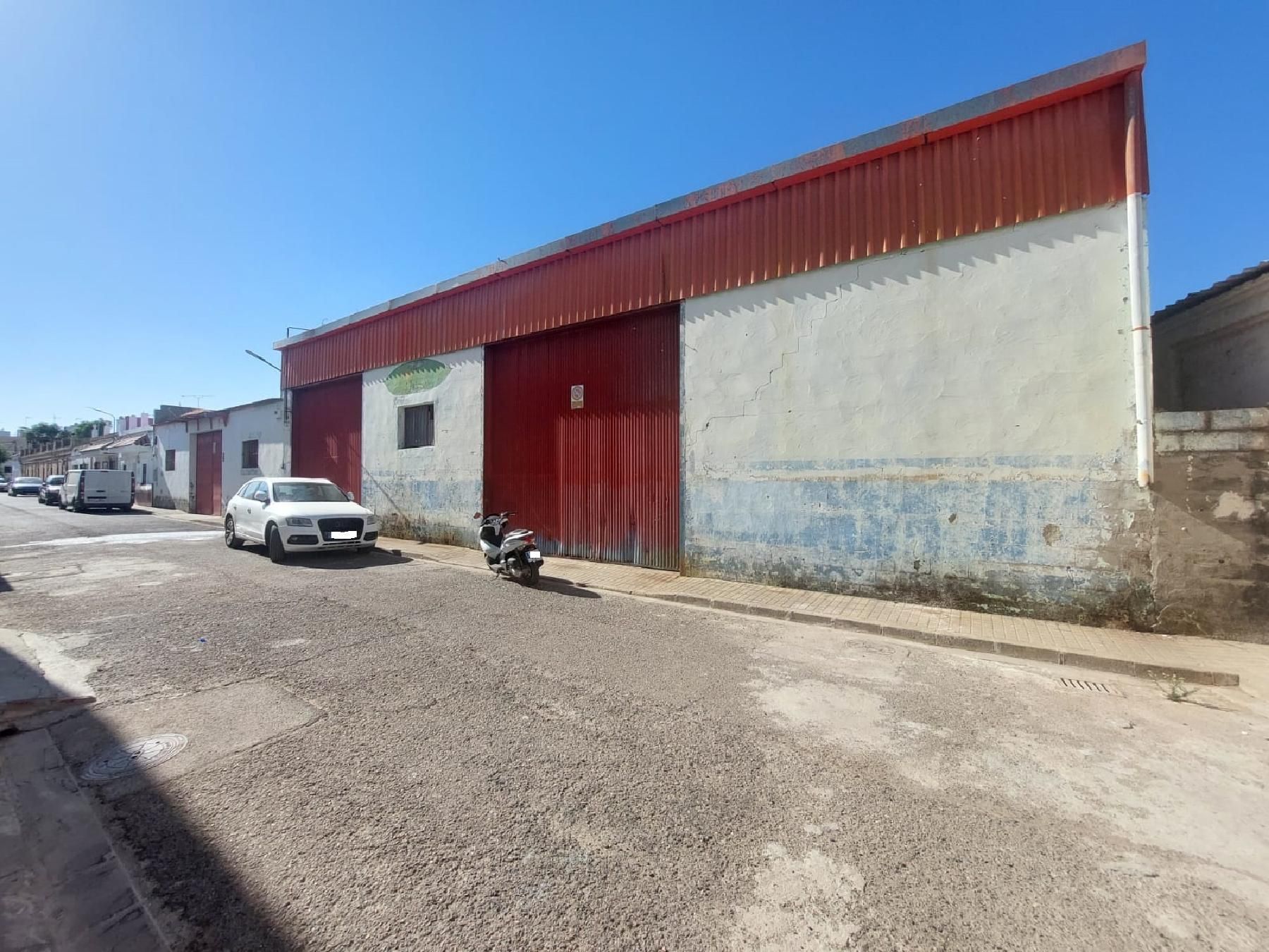 Vista exterior de Nau industrial en venda en Brenes