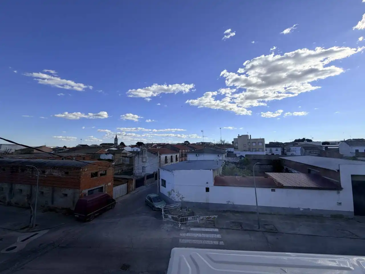 Vista exterior de Pis en venda en Chozas de Canales amb Aire condicionat, Calefacció i Moblat