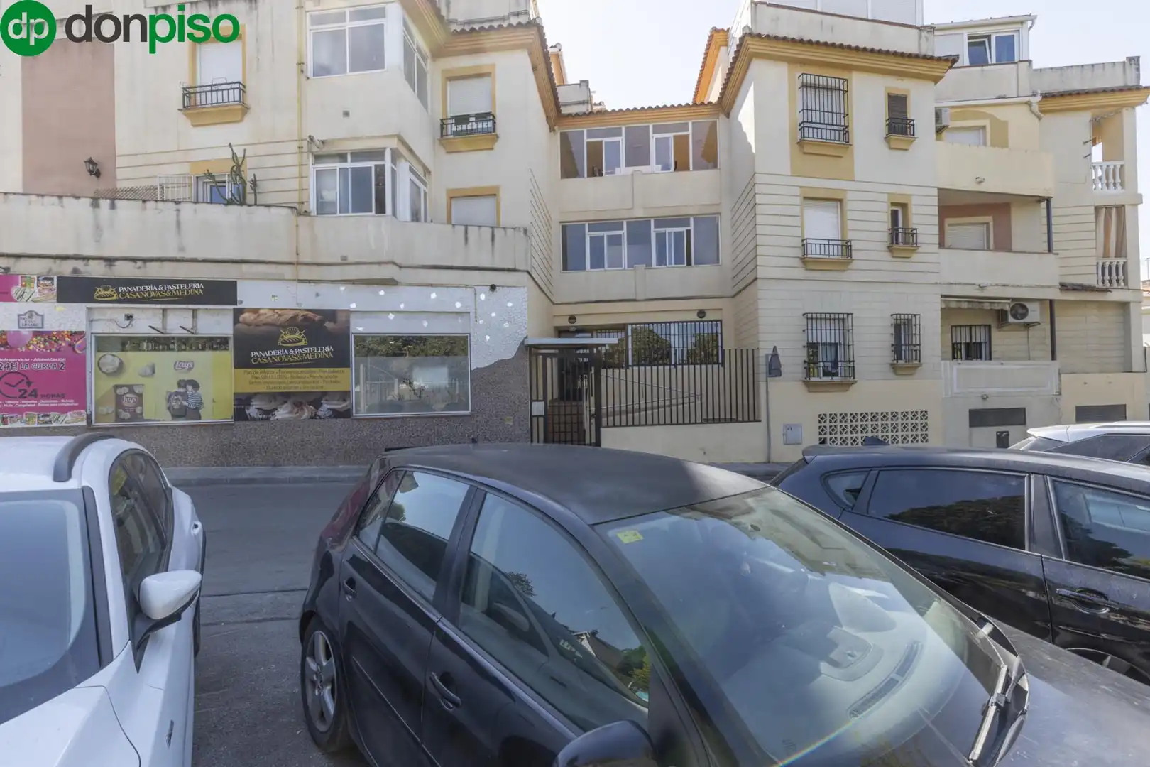 Flat for sale in Avenida de la Casa Grande, Gójar