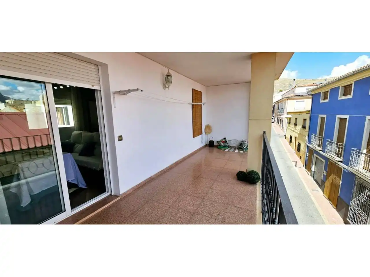 Vista exterior de Casa adosada en venta en Jumilla con Aire acondicionado, Calefacción y Terraza