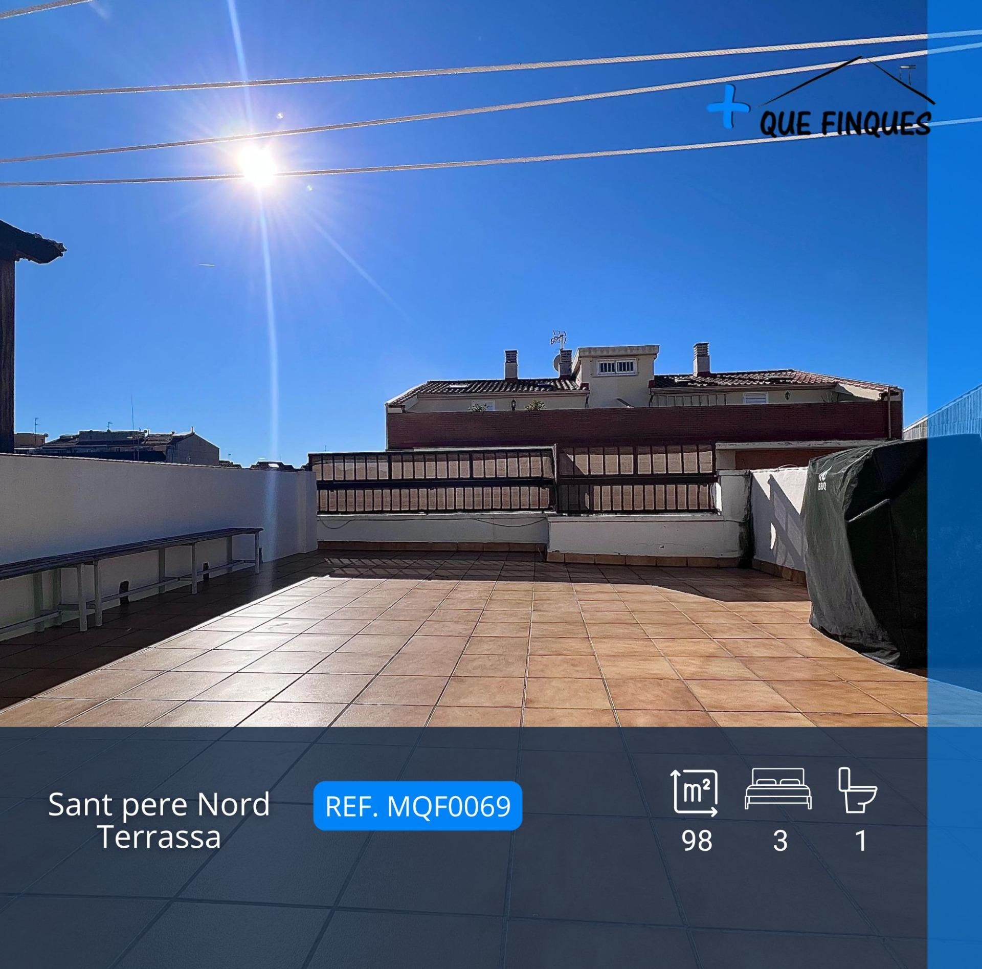 Exterior view of Attic for sale in Terrassa  with Air Conditioner, Heating and Terrace