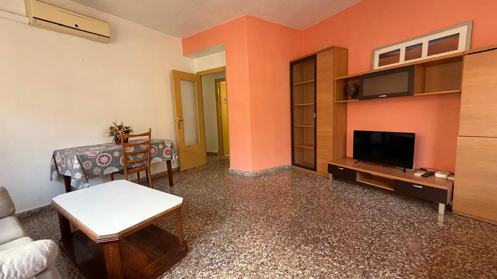 Sala d'estar de Pis de lloguer en Cartagena amb Aire condicionat, Calefacció i Terrassa