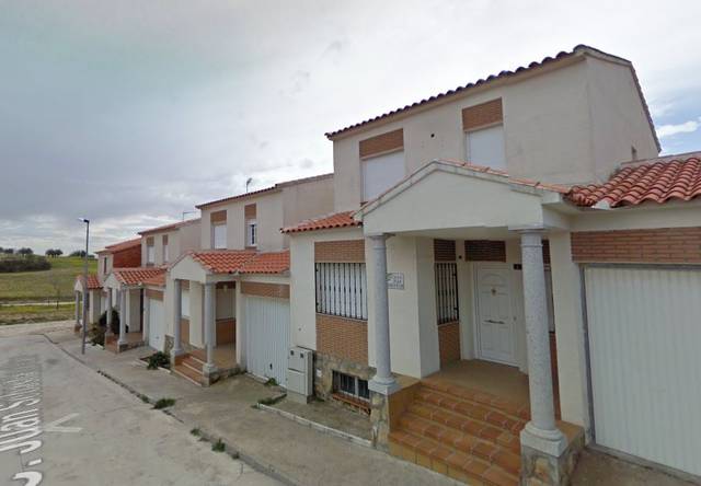 Casa-chalet en Venta en Cebolla