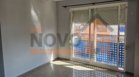 Foto 3 de Piso en venta en 25 de Abril, Alaquàs, Valencia