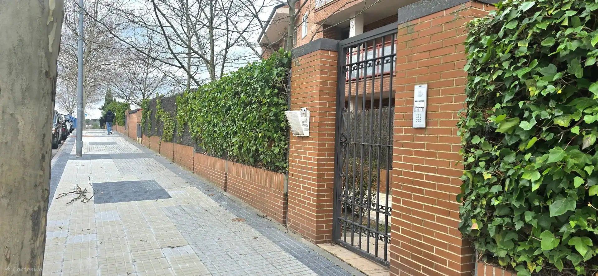 Vista exterior de Pis en venda en Las Rozas de Madrid amb Calefacció, Terrassa i Piscina comunitària