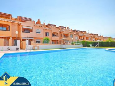 Piso con piscina en venta en Nueva Torrevieja - Aguas Nuevas