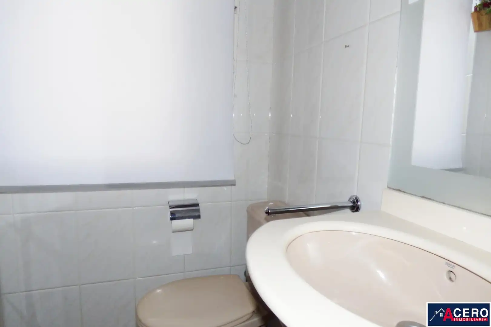 Bathroom of Detached homes for rent in Miengo