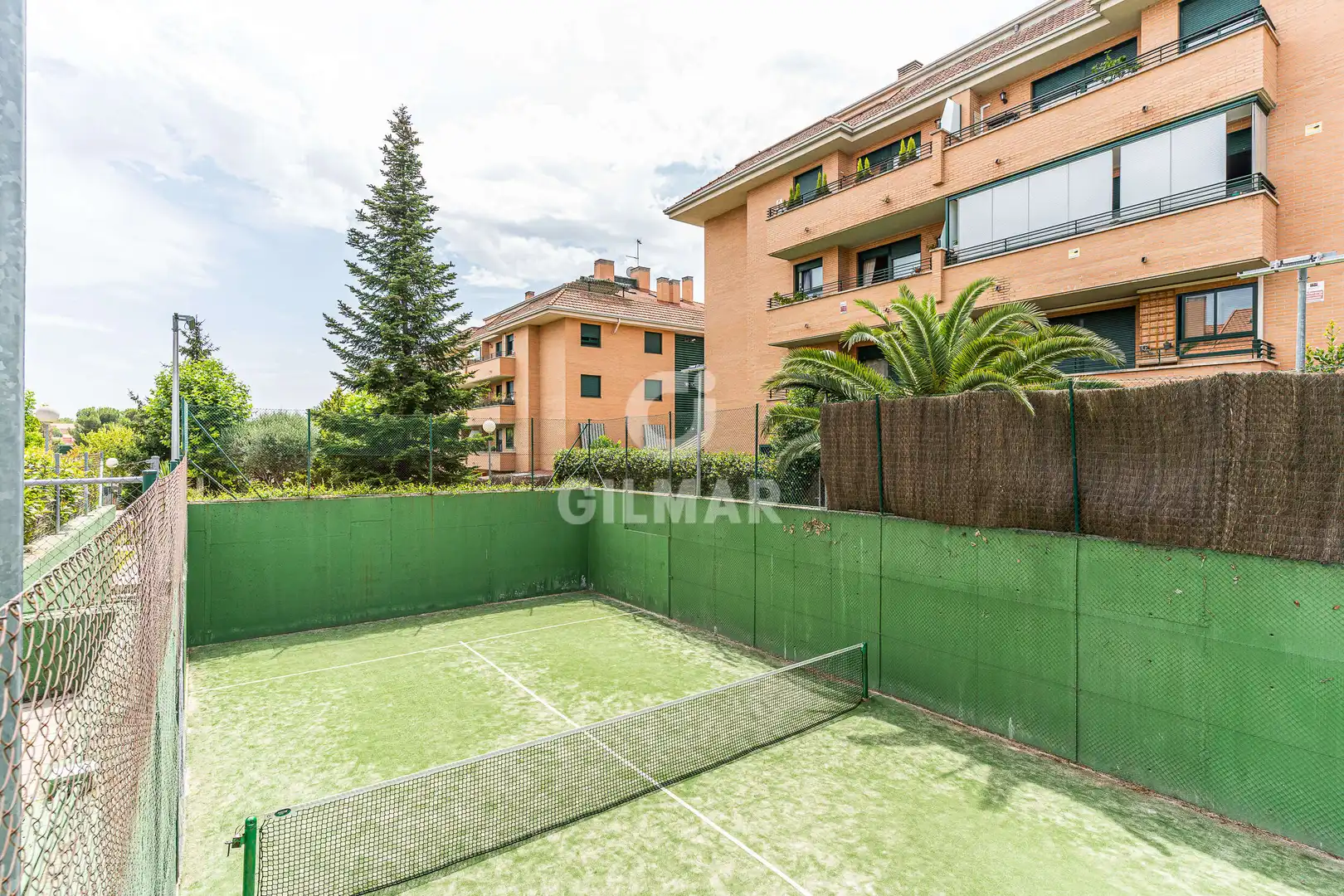 Jardí de Pis en venda en Boadilla del Monte amb Calefacció, Traster i Piscina