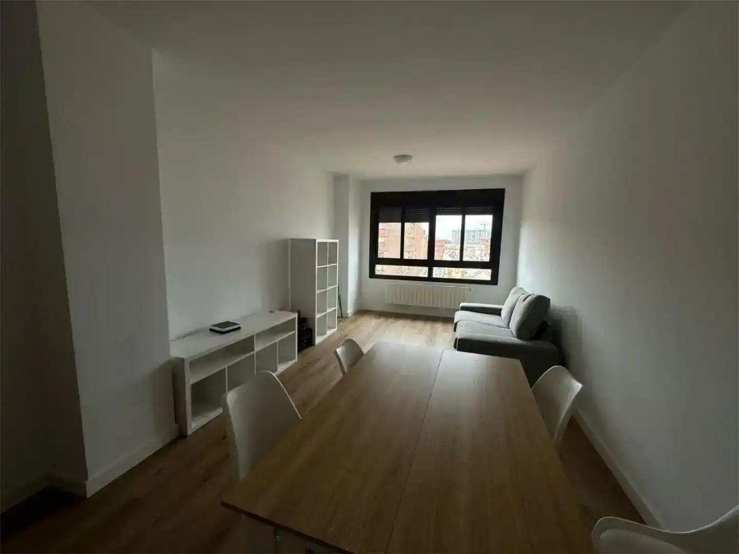 Wohnzimmer von Wohnung zur Miete in Tarancón mit Möbliert