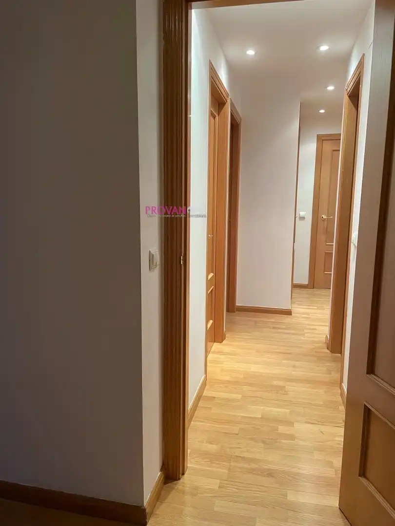 Wohnung zur Miete in Torrejón de Ardoz mit Klimaanlage, Heizung und Whirlpool