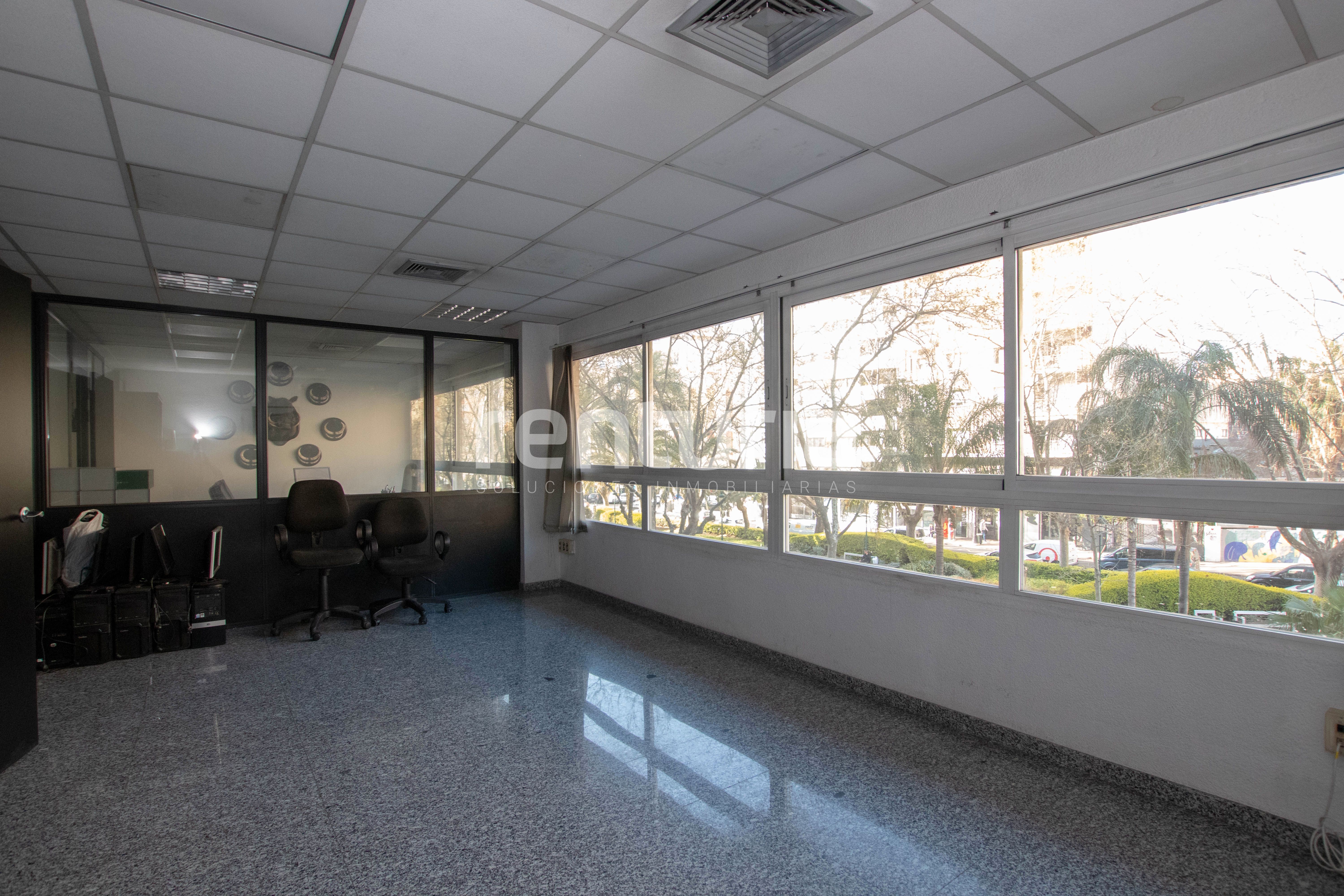 Oficina en venda en  Valencia Capital amb Aire condicionat