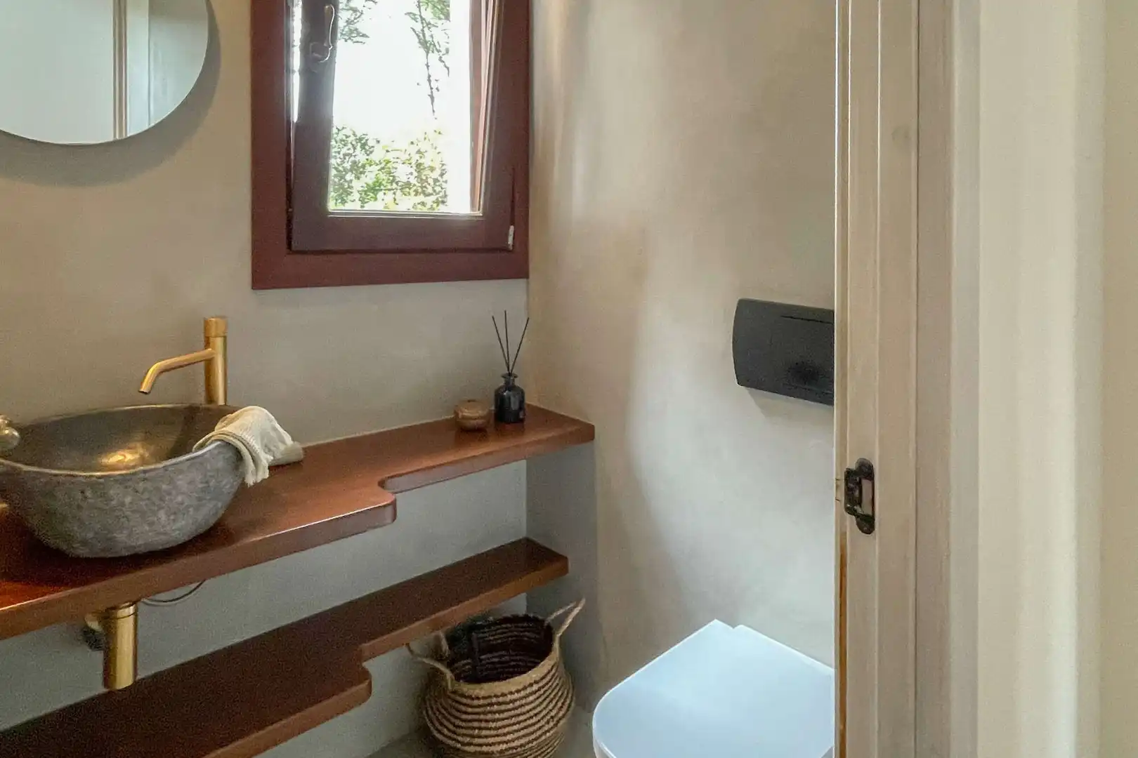 Bathroom of Country homes for rent in Artà  with Air Conditioner, Heating and Terrace