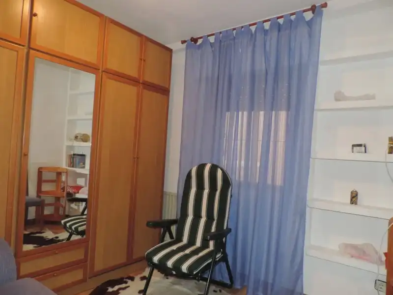 Habitación de Piso en venta en Guadalajara con Calefacción, Parquet y Terraza