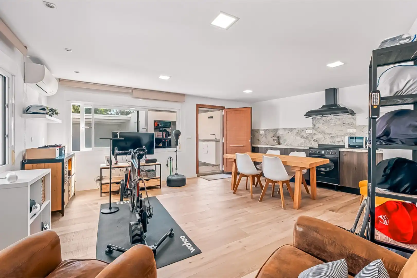 Casa o chalet en venta en L'Alfàs del Pi con Aire acondicionado, Calefacción y Piscina