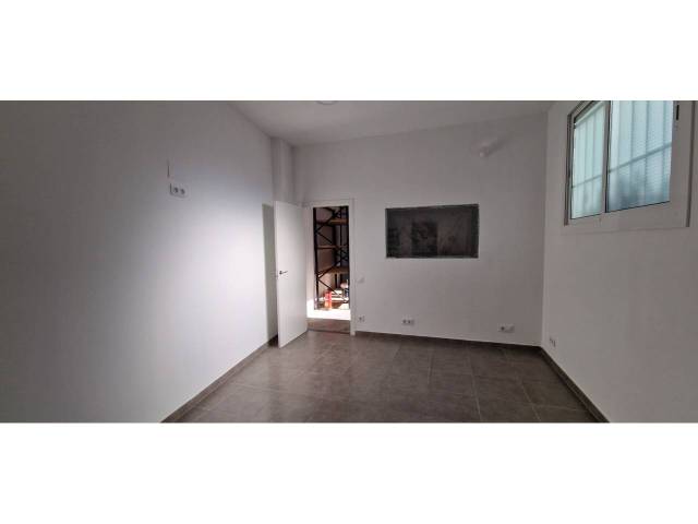 Local comercial en Alquiler en Centre