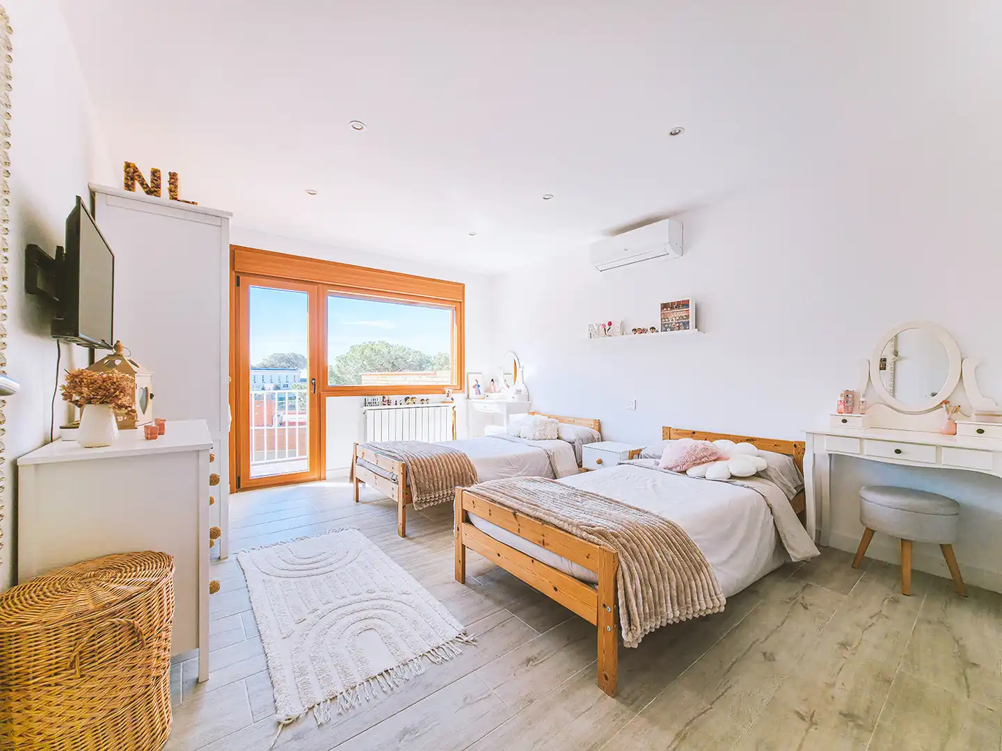 Bedroom of Houses for sale in Sant Pol de Mar  with Air Conditioner, Heating and Private garden