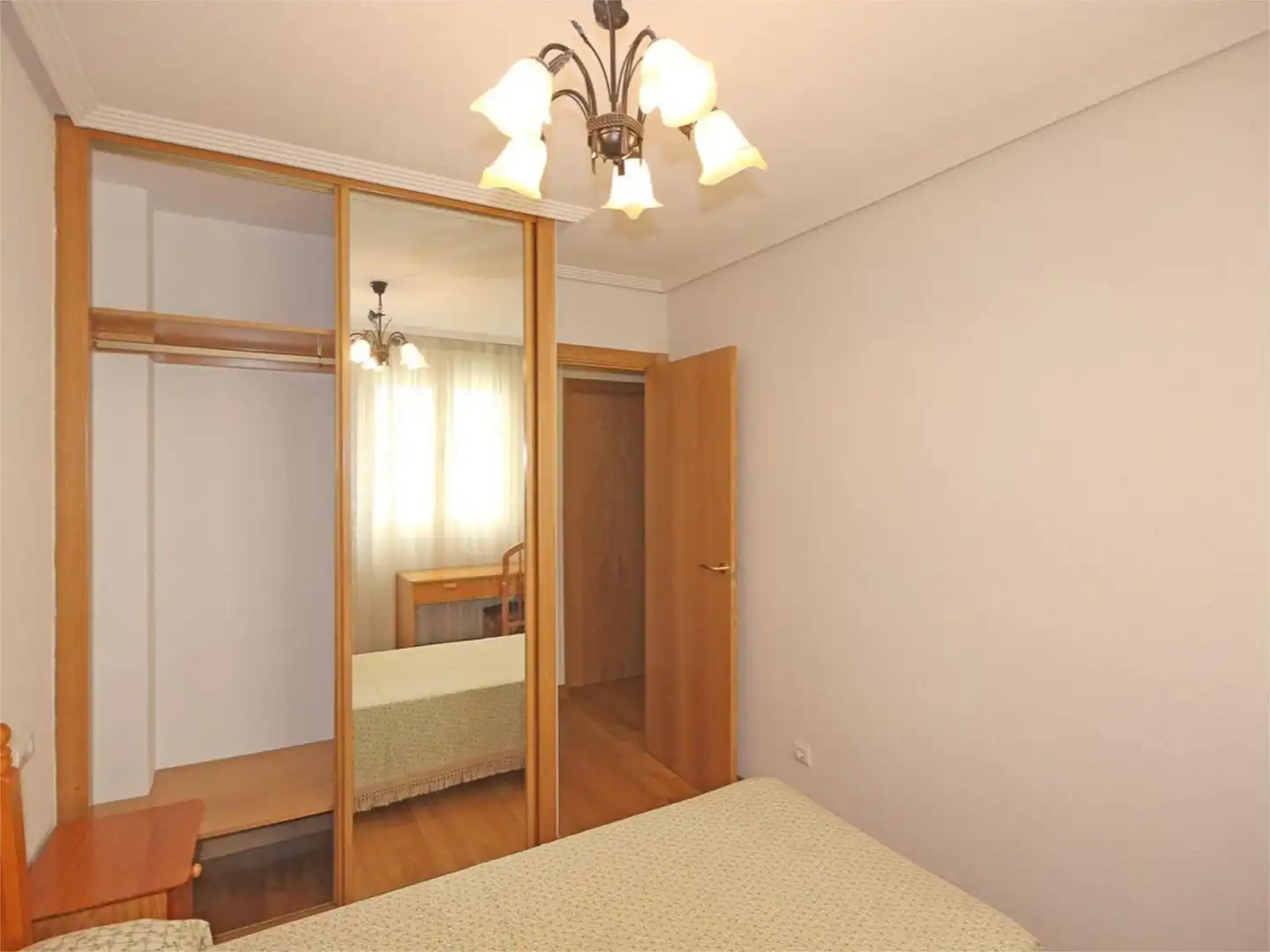 Bedroom of Flat for rent in Salamanca  with Heating, Terrace and Furnished