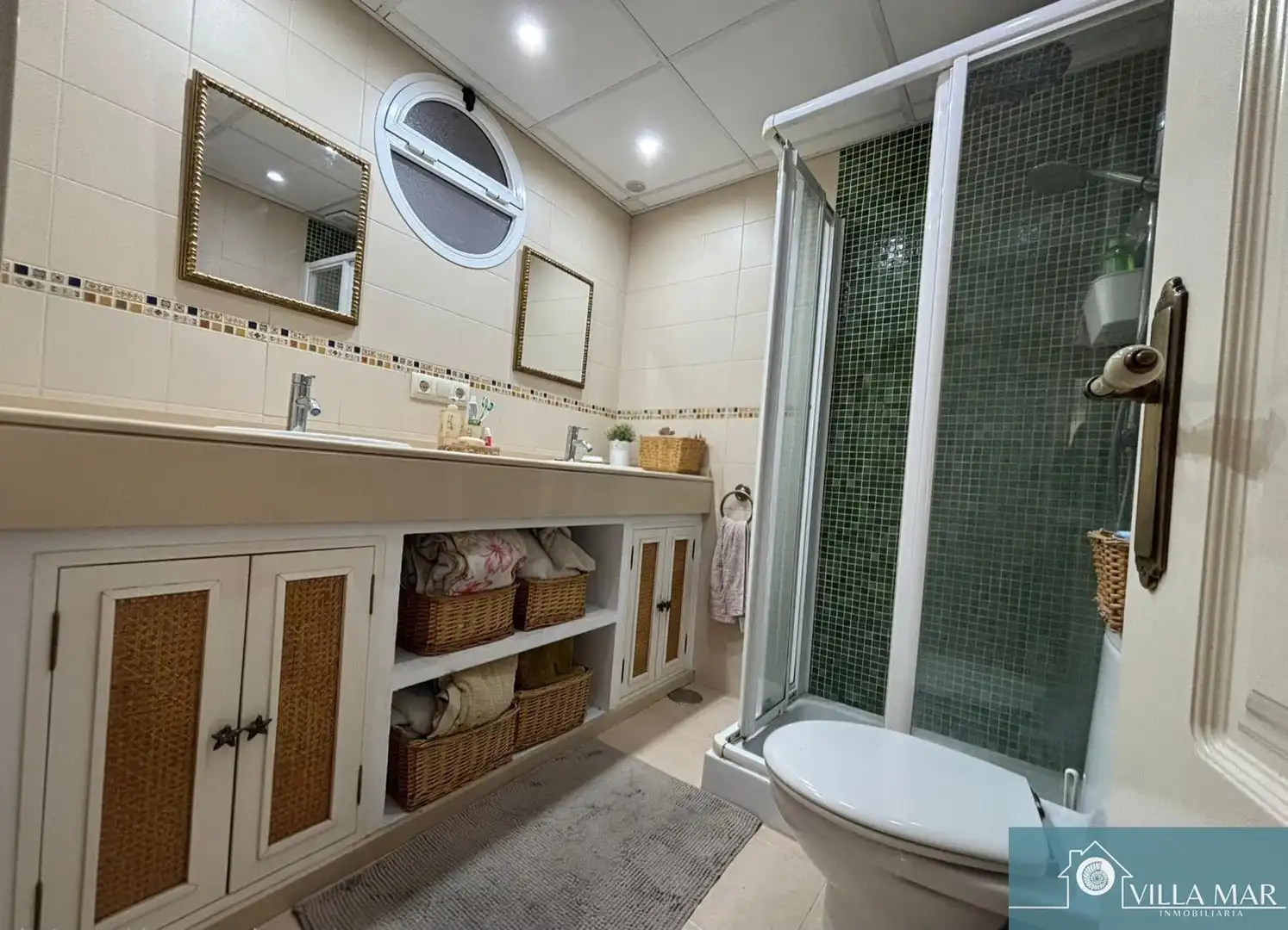 Bathroom of Flat for sale in Rota  with Terrace