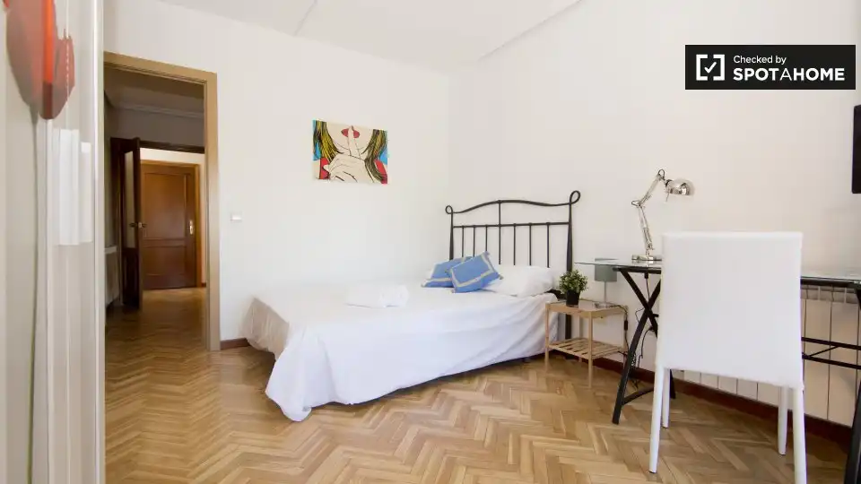 Room in Madrid, Madrid