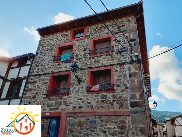 Casa-chalet en Venta en Valgañón