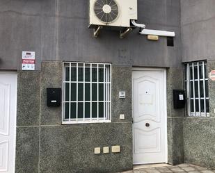 Vista exterior de Oficina de lloguer en San Cristóbal de la Laguna amb Aire condicionat