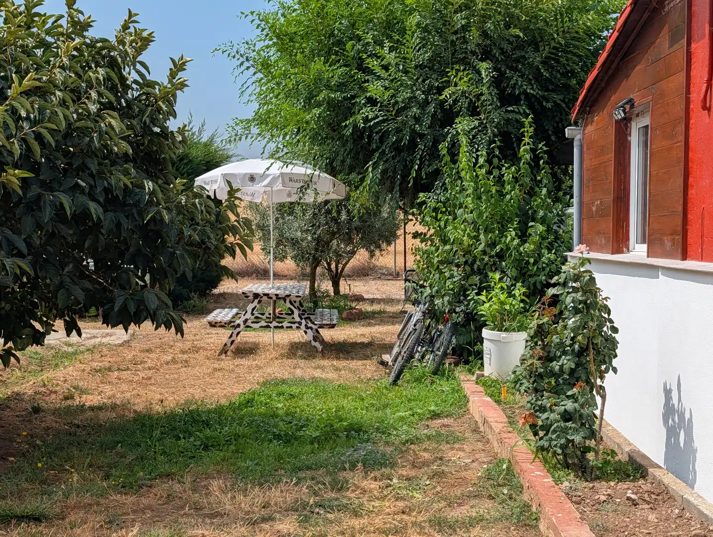 Jardí de Casa o xalet en venda en Santurdejo amb Calefacció i Moblat