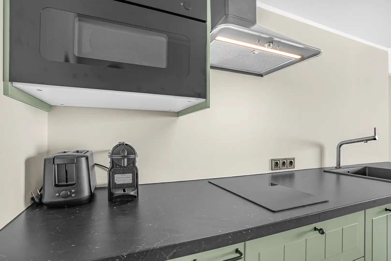 Kitchen of Flat for sale in Torremolinos  with Air Conditioner, Private garden and Terrace