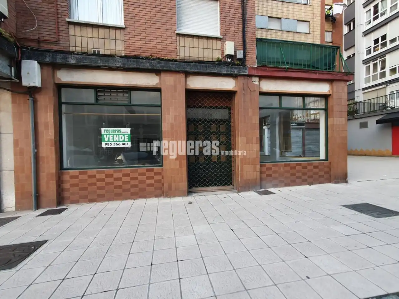 Locale commerciale in vendita a Ramón y Cajal