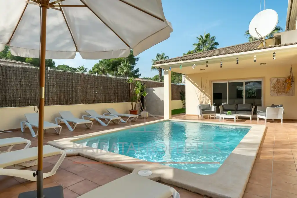 Detached house with garden for sale in Can Picafort, imagen 10