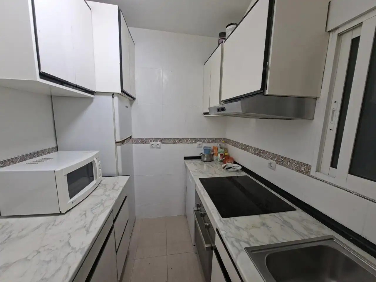 Cocina de Planta baja en venta en Madrid con Aire acondicionado y Calefacción