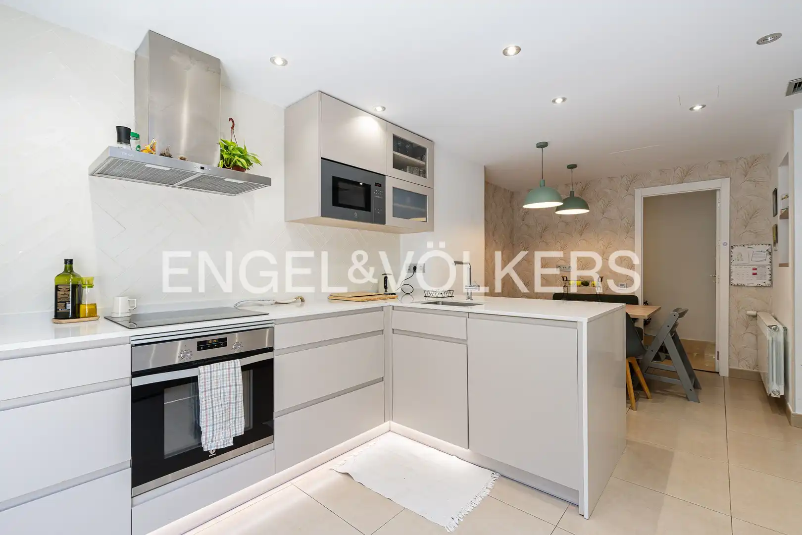 Cocina de Casa o chalet en venta en Torrelodones con Aire acondicionado, Calefacción y Jardín privado