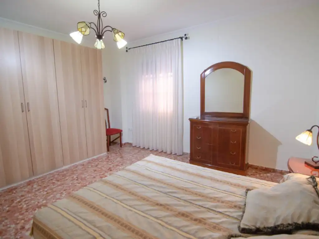 Habitación de Casa adosada de alquiler en La Rinconada