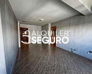 Bedroom of Flat to rent in Móstoles  with Air Conditioner and Heating