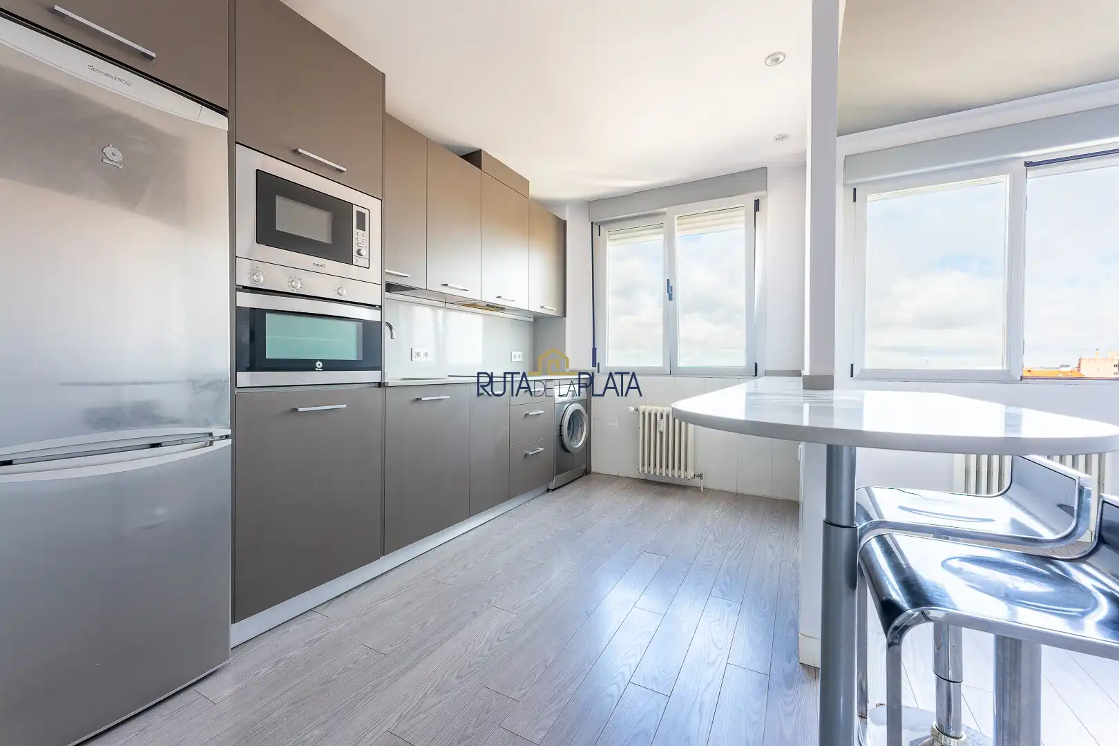Cocina de Piso de alquiler en La Pantoja
