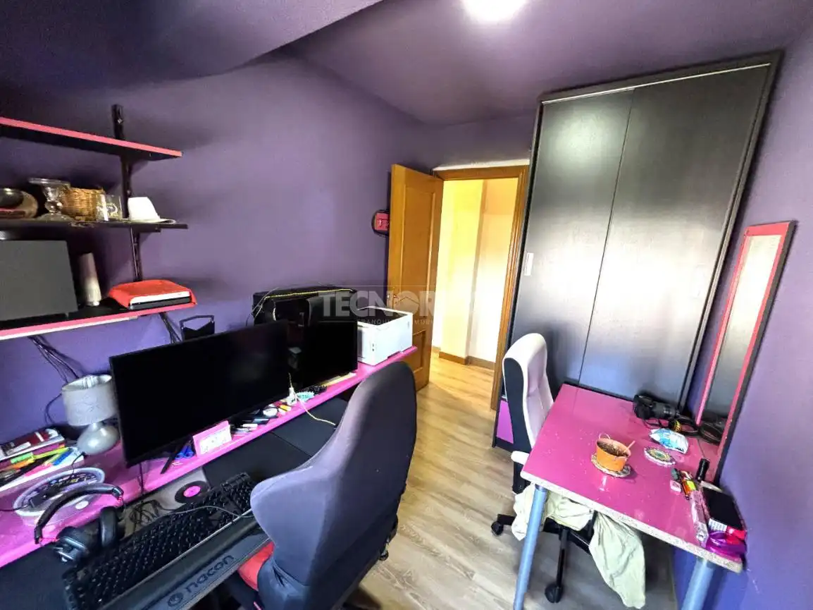 Habitación de Piso en venta en Móstoles con Calefacción, Terraza y Amueblado