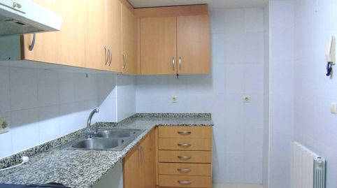 Foto 5 de Piso en venta en Estadi - Santa Anna, Vic