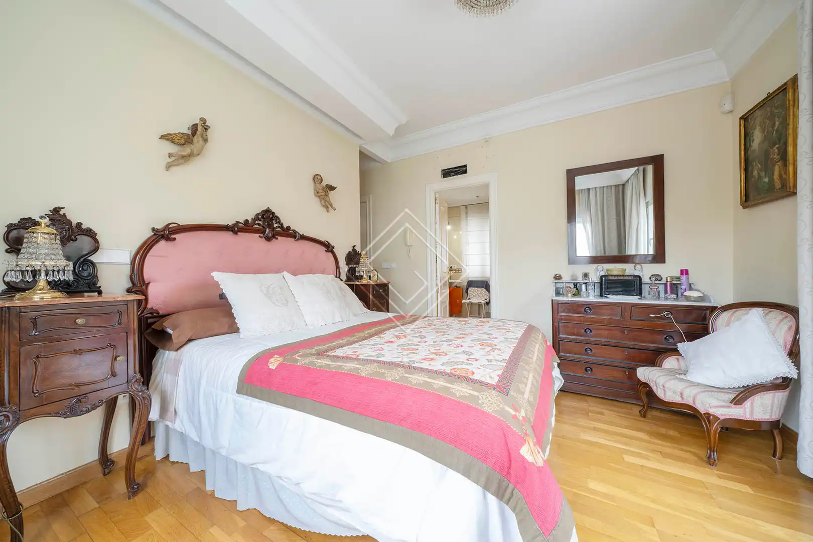 Habitación de Casa adosada en venta en Madrid