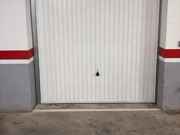 Parking of Box room to rent in L'Estartit